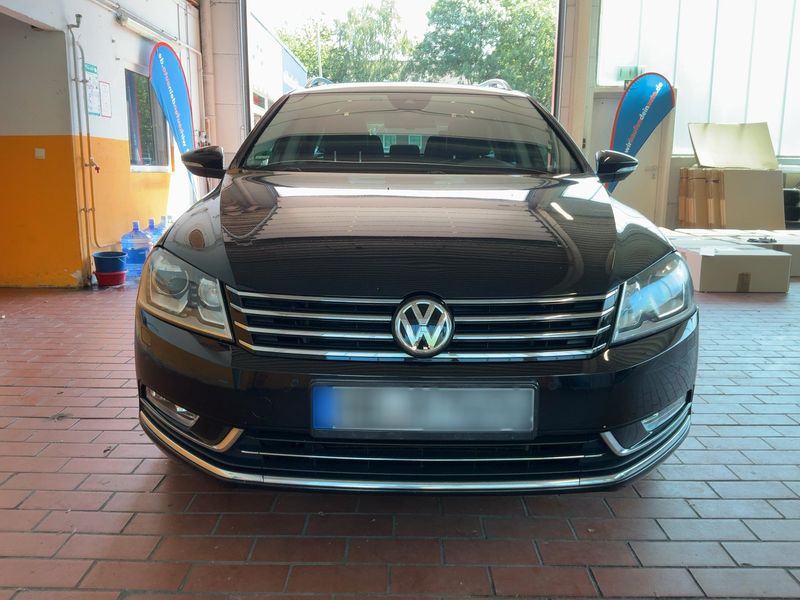 Volkswagen Passat 3.6 V6 FSI Highline 4Motion — zdjęcie 9