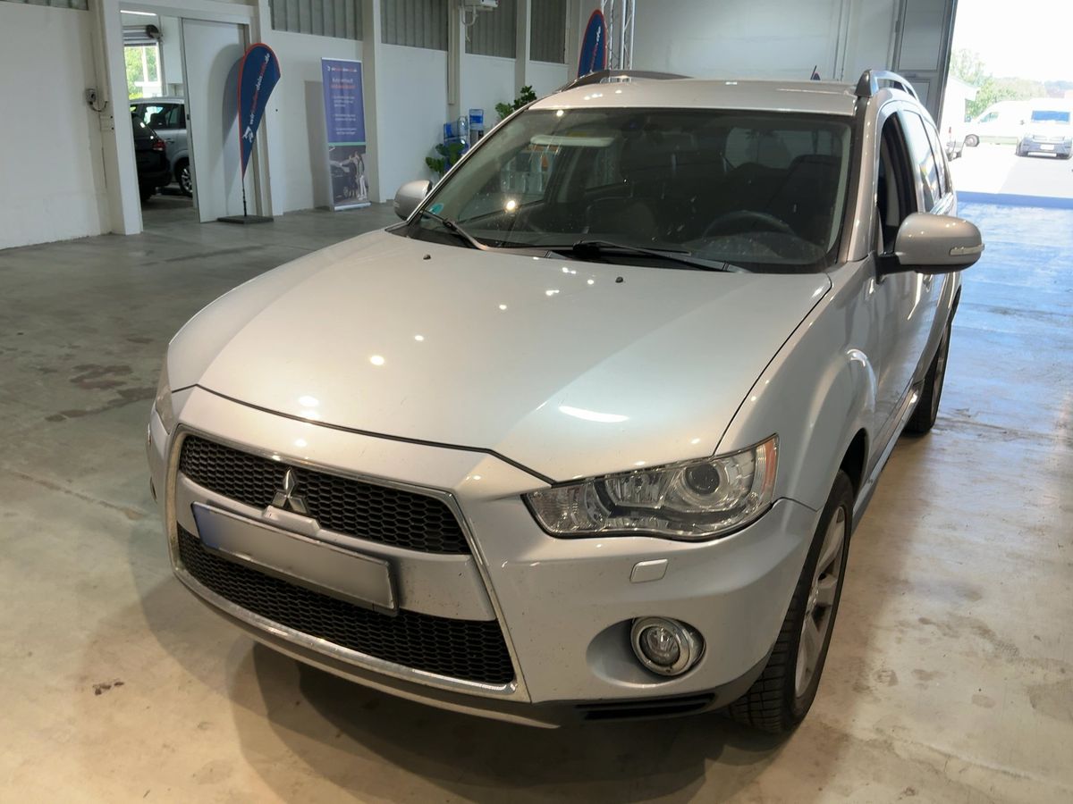 Mitsubishi Outlander 2012
