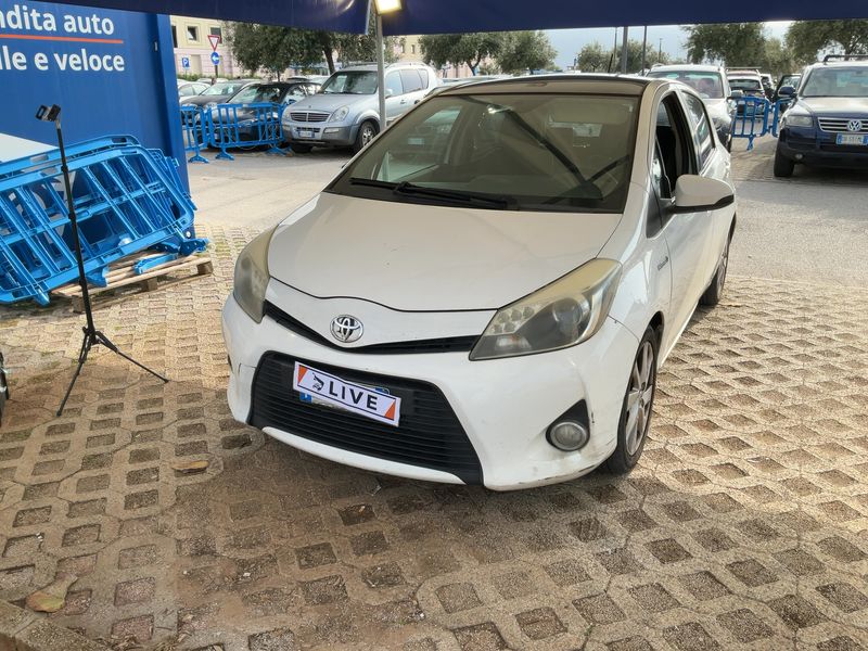 Yaris 1.5 Hybrid Style