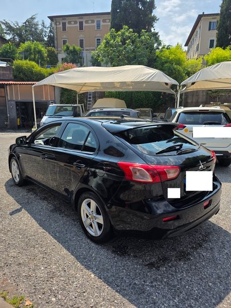 Mitsubishi Lancer 1.5 Invite — zdjęcie 3