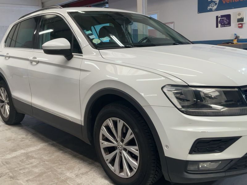 Volkswagen Tiguan 2.0 TDI Comfortline BlueMotion Tech — zdjęcie 8