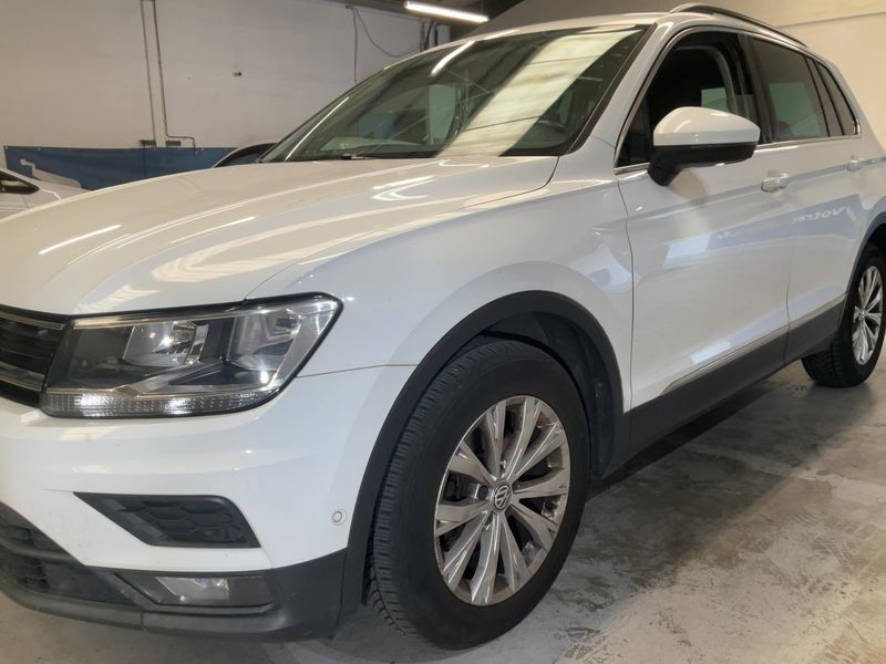 Volkswagen Tiguan 2.0 TDI Comfortline BlueMotion Tech — zdjęcie 2