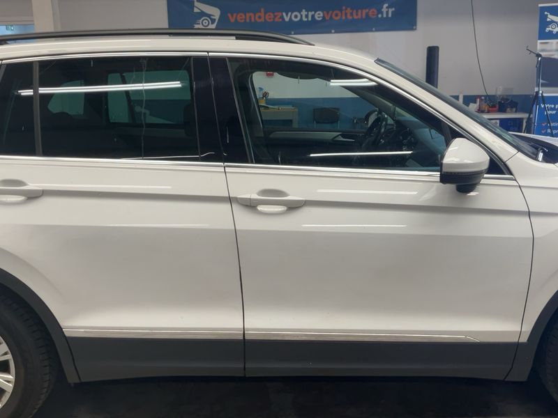 Volkswagen Tiguan 2.0 TDI Comfortline BlueMotion Tech — zdjęcie 7