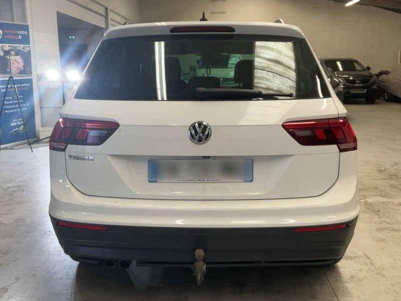 Volkswagen Tiguan 2.0 TDI Comfortline BlueMotion Tech — zdjęcie 5
