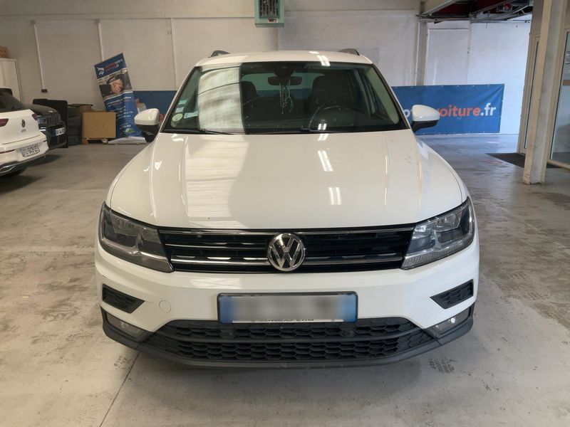 Volkswagen Tiguan 2.0 TDI Comfortline BlueMotion Tech — zdjęcie 9