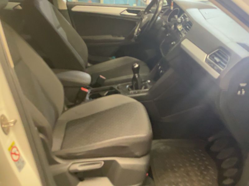 Volkswagen Tiguan 2.0 TDI Comfortline BlueMotion Tech — zdjęcie 11