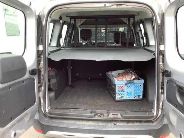 Dacia Dokker 1.5 dCi Diesel Stepway — zdjęcie 10