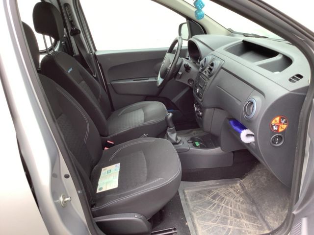 Dacia Dokker 1.5 dCi Diesel Stepway — zdjęcie 11