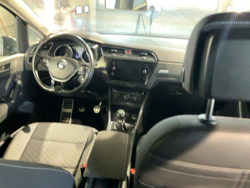 Volkswagen Touran 2.0 TDI Join — zdjęcie 12