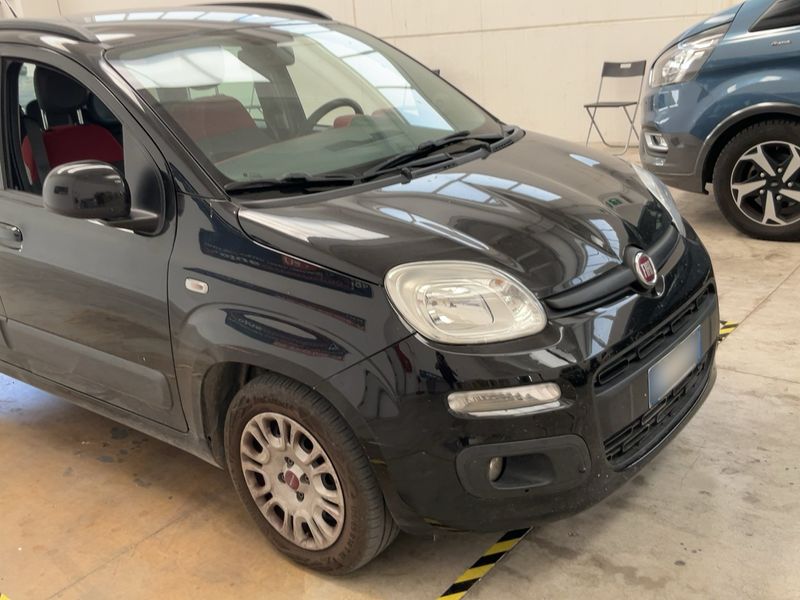 Fiat Panda 1.3 M-Jet Lounge — zdjęcie 8
