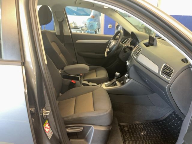 Audi Q3 1.4 TFSI ACT — zdjęcie 11
