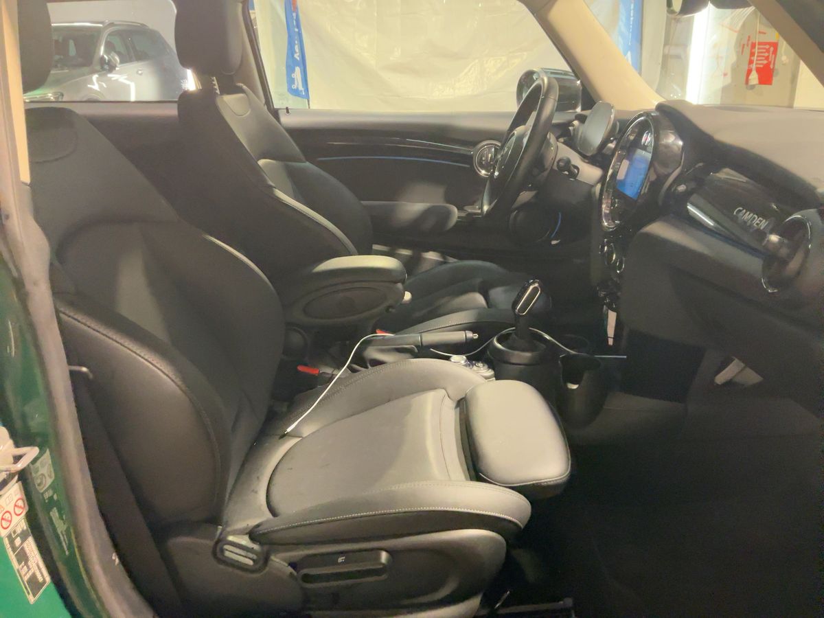 MINI Cooper 2023 — photo 17
