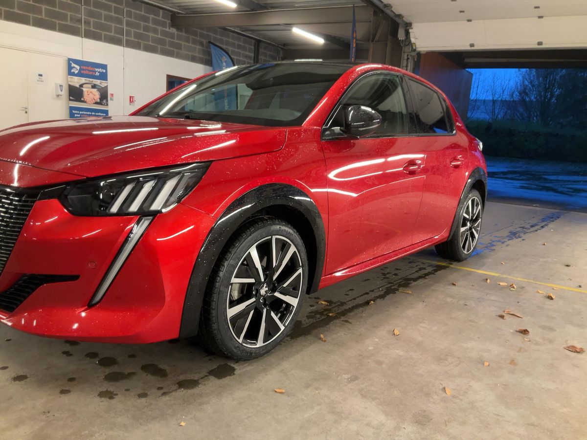 Peugeot 208 1.2 PureTech GT Line