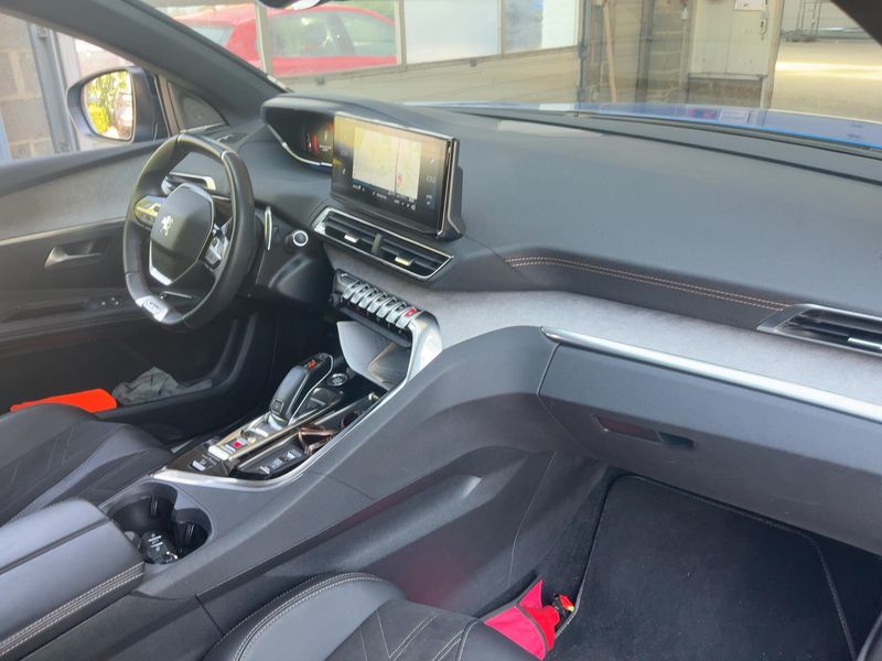 Peugeot 3008 1.2 PureTech GT — zdjęcie 12