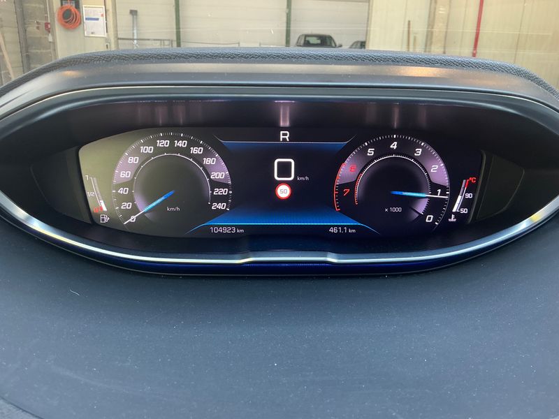 Peugeot 3008 1.2 PureTech GT — zdjęcie 13
