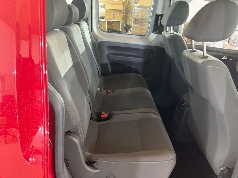 Volkswagen Caddy 1.6 TDI Trendline BlueMotion Tech — zdjęcie 14