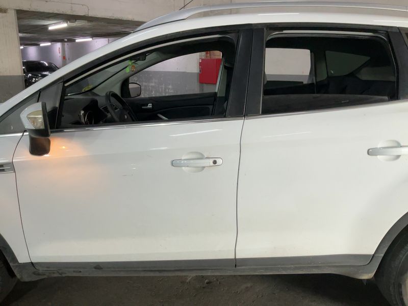 Ford Kuga 2.0 TDCi Trend 2009 – снимка 4