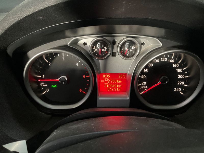 Ford Kuga 2.0 TDCi Trend 2009 – снимка 18