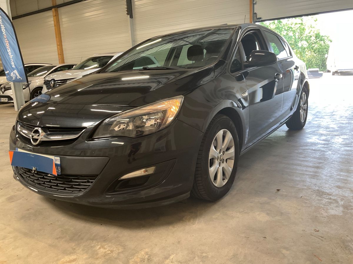 Opel Astra 2015