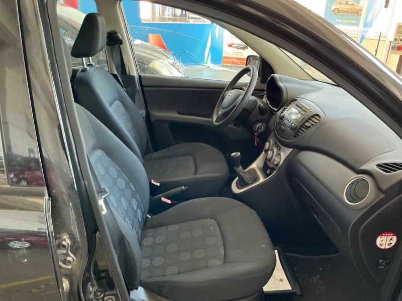 Hyundai i10 1.1 Classic — zdjęcie 3