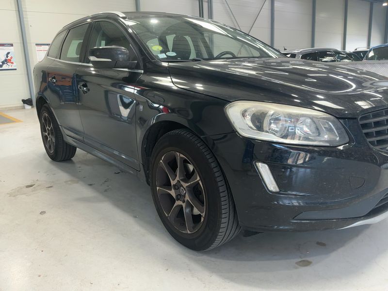 Volvo XC60 2.0 D3 Ocean Race 2WD 2016 – снимка 12
