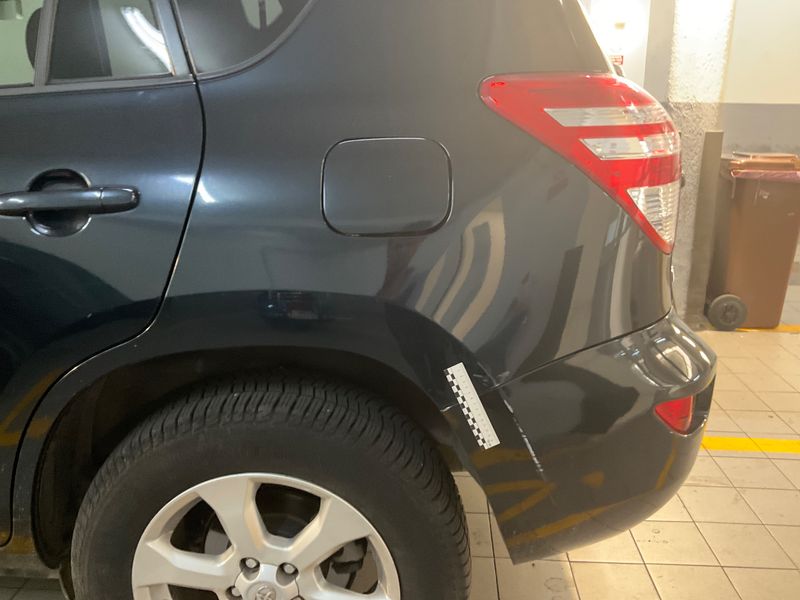Toyota RAV 4 2.2 D-4D 2011 – снимка 32
