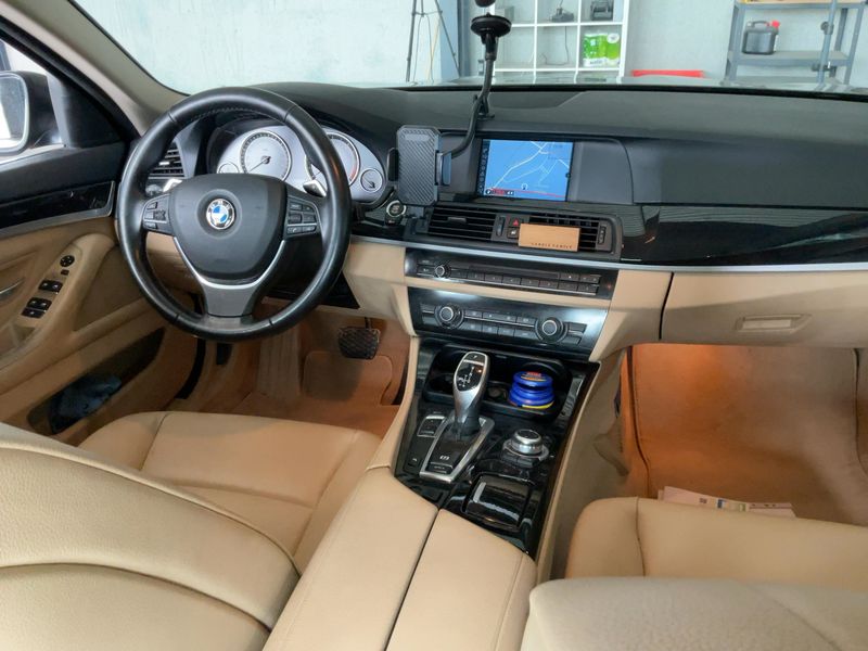 BMW 5er 520d — zdjęcie 12