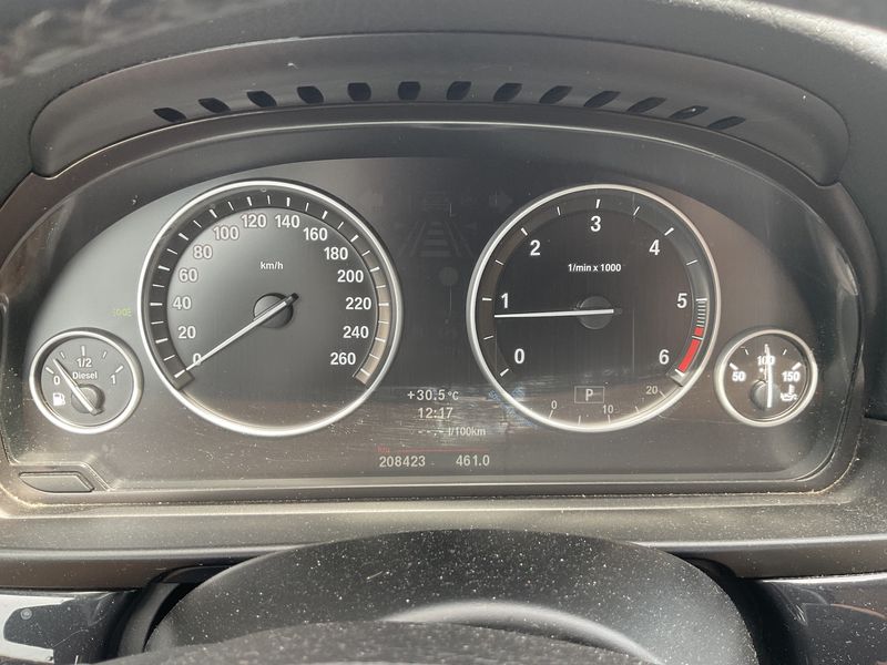BMW 5er 520d — zdjęcie 13