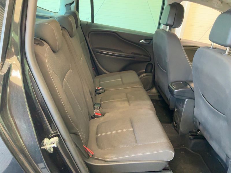 Opel Zafira Tourer 1.4 Turbo Innovation — zdjęcie 14