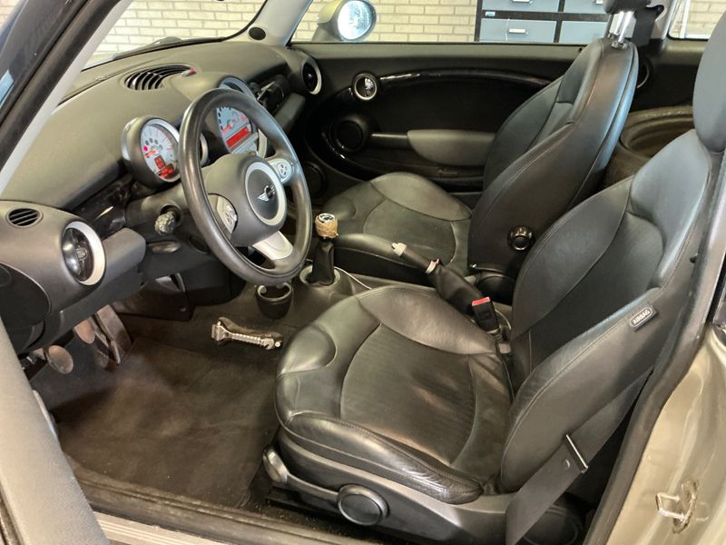 MINI Clubman Cooper — zdjęcie 3