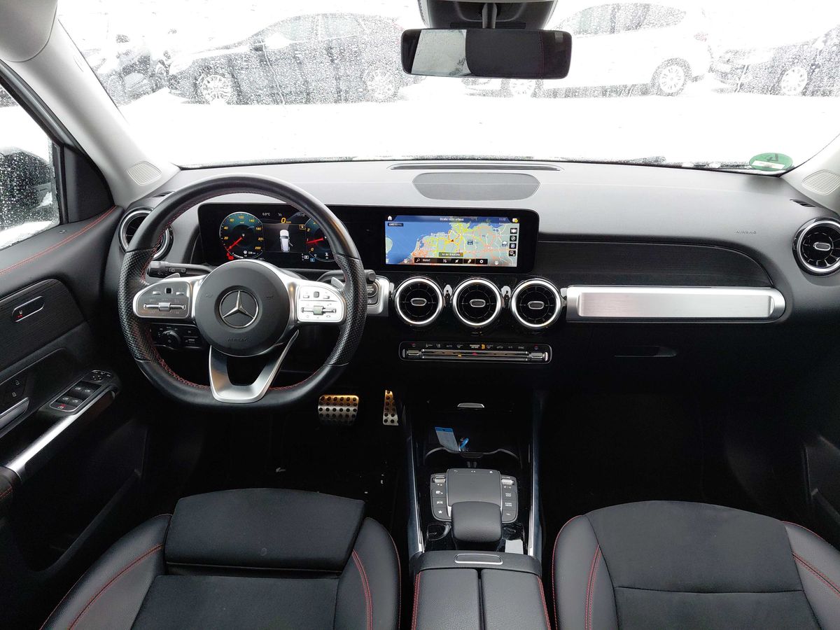 Mercedes-Benz GLB-Klasse 2022 — photo 12