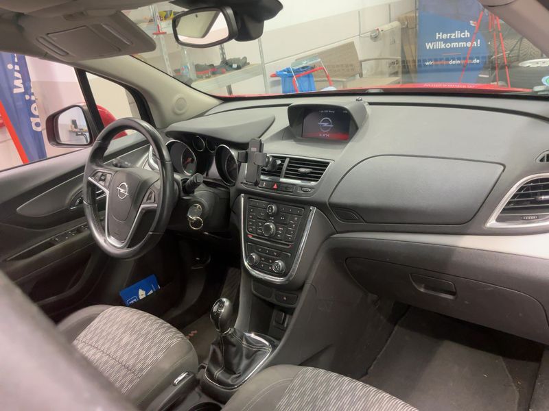 Opel Mokka 1.4 Turbo Edition ecoFlex — zdjęcie 12
