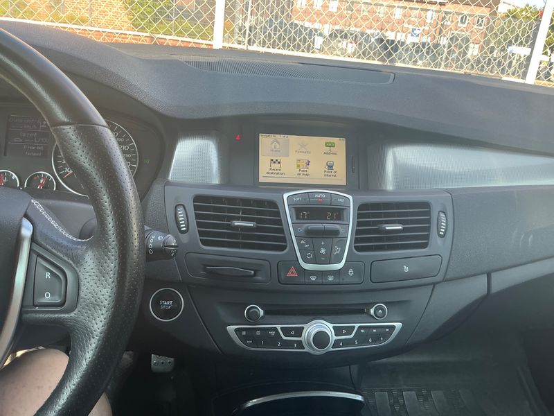 Renault Laguna 2.0 dCi GT — zdjęcie 3