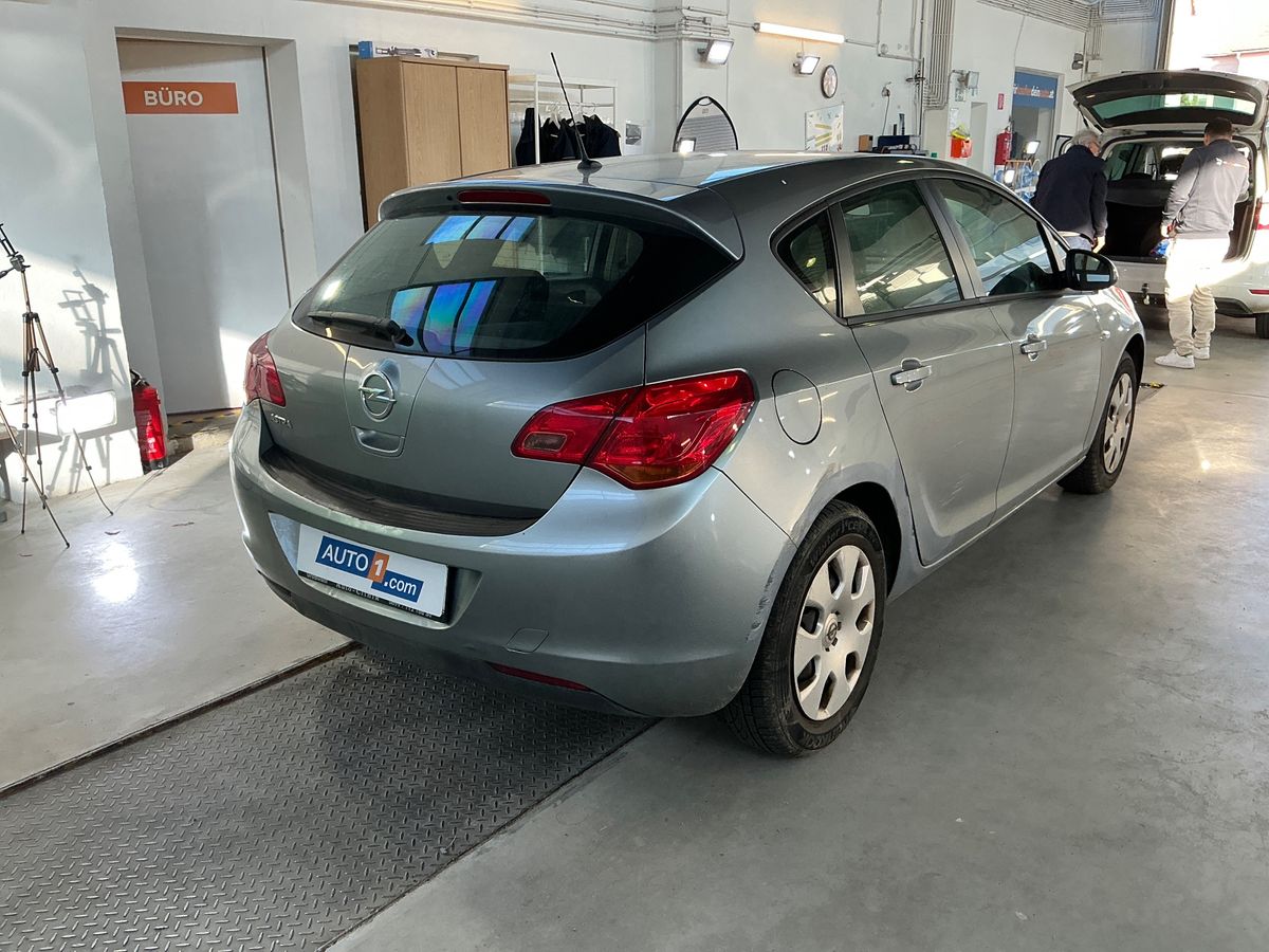 Opel Astra 1.4 Cool&Sound