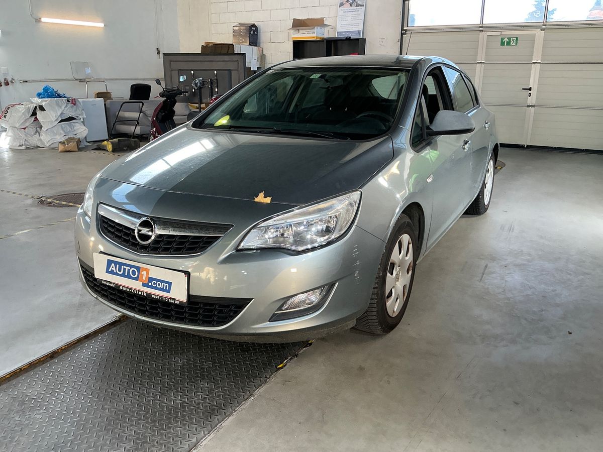 Opel Astra 1.4 Cool&Sound