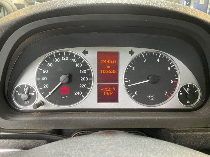 Mercedes-Benz B-Klasse B 170 — zdjęcie 4