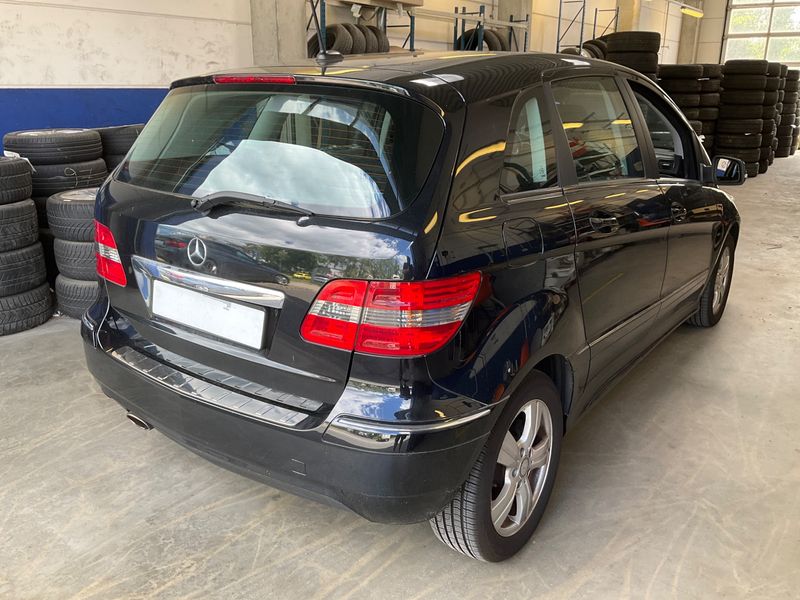 Mercedes-Benz B-Klasse B 170 — zdjęcie 2