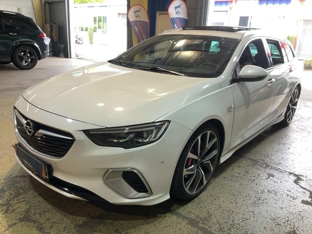 Opel Insignia 2019 — photo 1