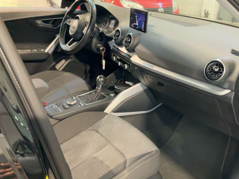 Audi Q2 1.6 TDI Sport edition — zdjęcie 11