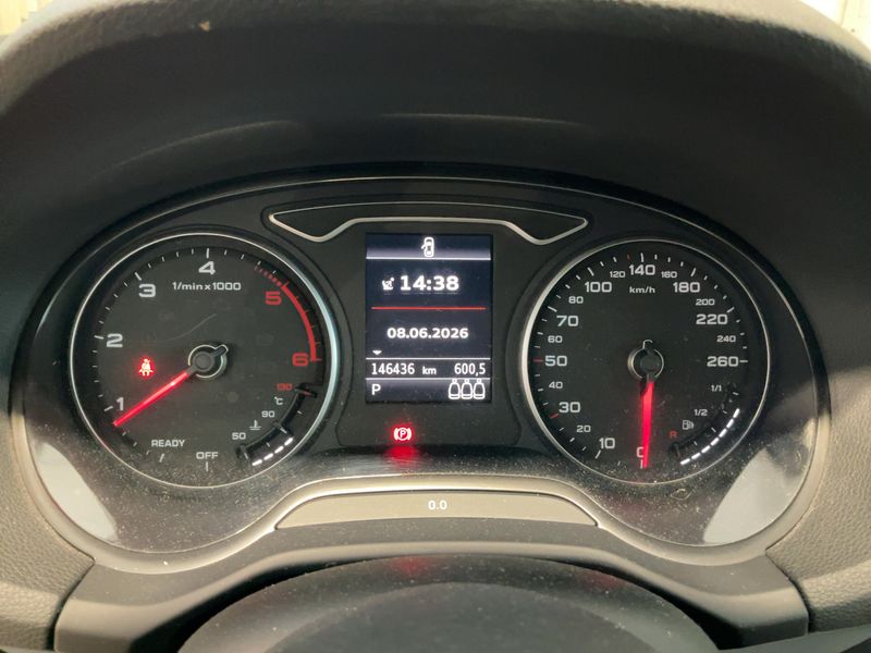 Audi Q2 1.6 TDI Sport edition — zdjęcie 13