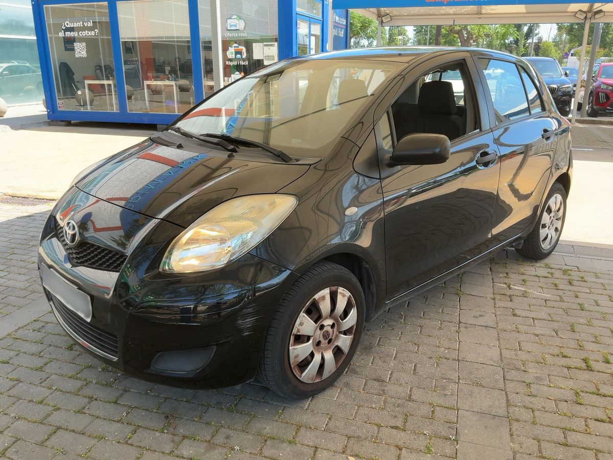 Toyota Yaris 2011