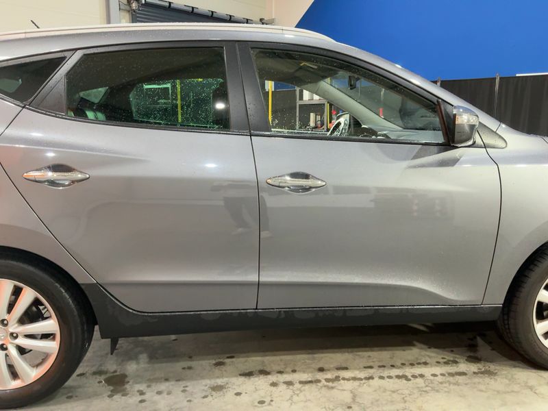 Hyundai ix35 2.0 CRDi Premium AWD — zdjęcie 7