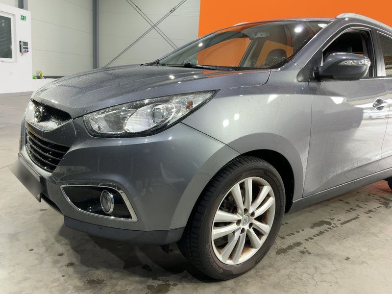 Hyundai ix35 2.0 CRDi Premium AWD — zdjęcie 2