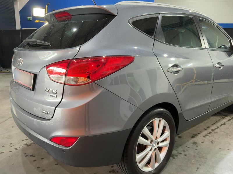 Hyundai ix35 2.0 CRDi Premium AWD — zdjęcie 6