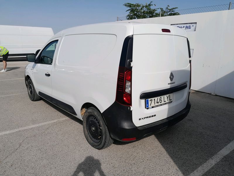 Renault Express 1.5 BLUE dCi Extra — zdjęcie 3