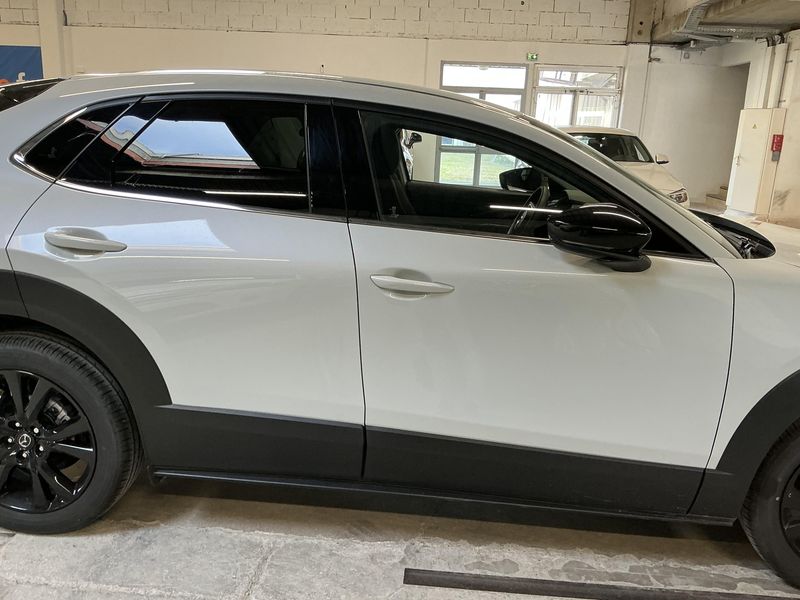 Mazda CX-30 2.0 e-Skyactiv-X Mild-Hybrid Homura 2WD — zdjęcie 7