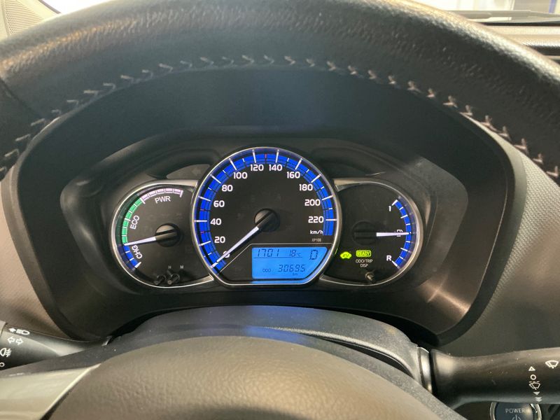 Toyota Yaris 1.5 Hybrid France 2016 – снимка 18