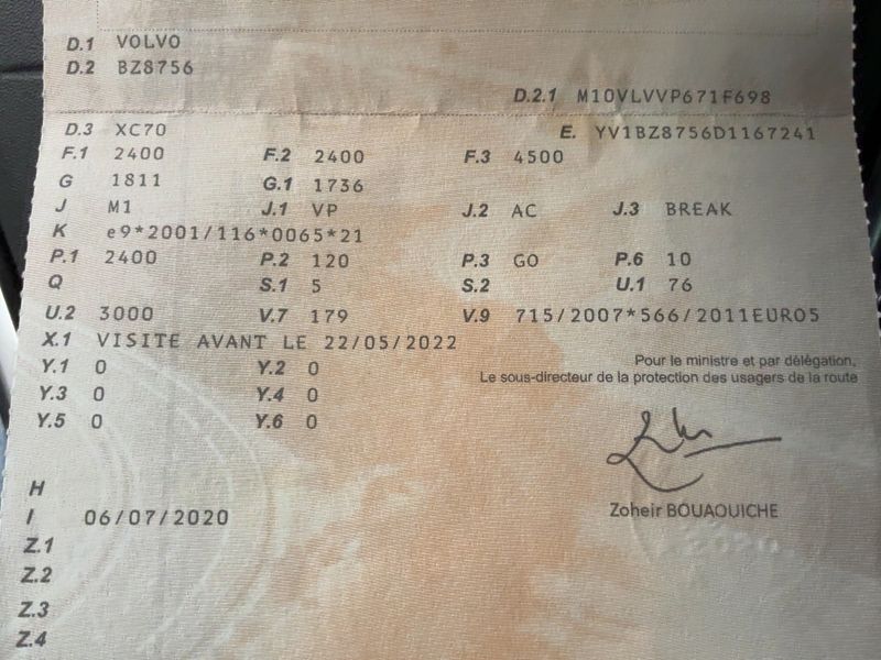 Volvo XC70 2.4 D4 Momentum AWD — zdjęcie 15
