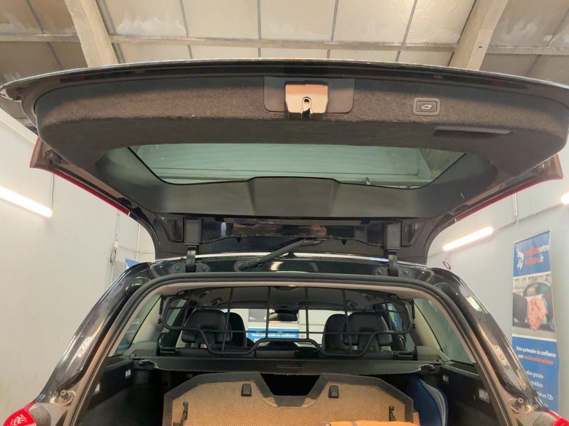 Volvo XC70 2.4 D4 Momentum AWD — zdjęcie 10