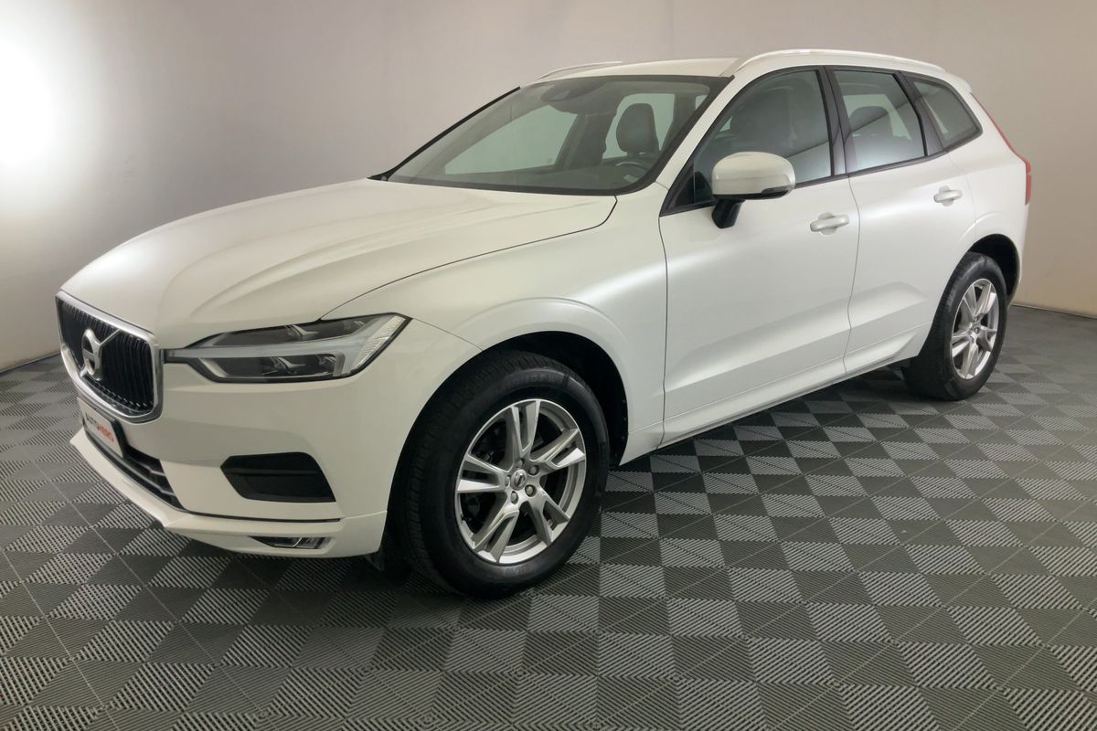 Volvo XC60 2.0 D4 Business AWD